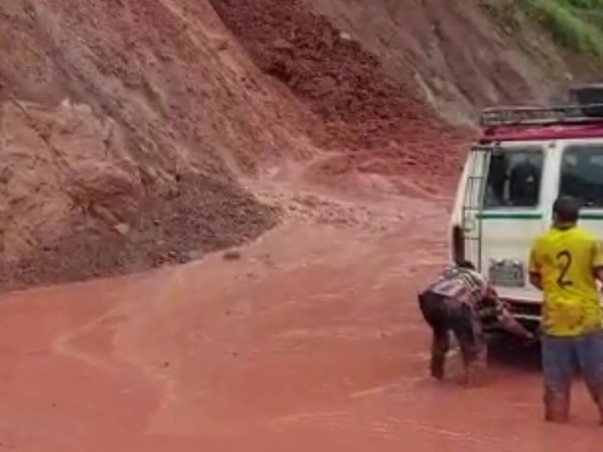 Dos personas fueron arrastradas por un deslizamiento en La Plata, Huila