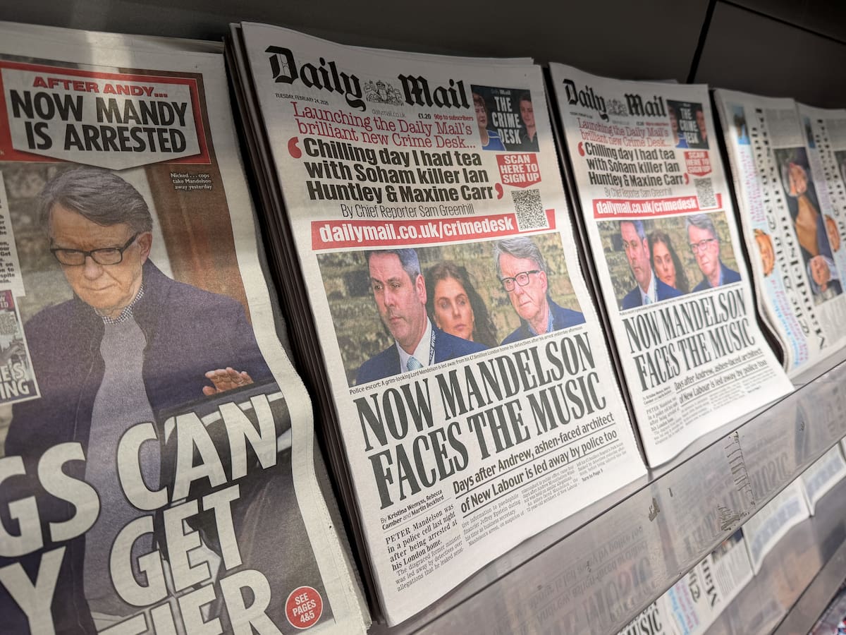 Enrique y otras celebridades deberán pagar 11 millones de euros a la editora de Daily Mail