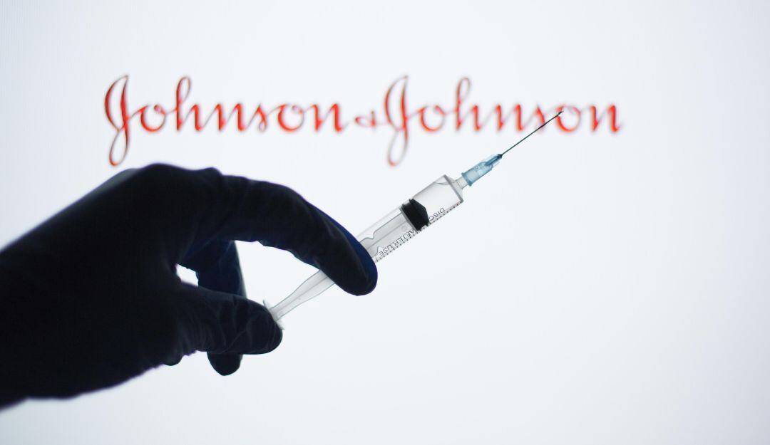 Se espera que Johnson & Johnson solicite la autorización de distribución de urgencia en Estados Unidos a partir de la próxima semana.