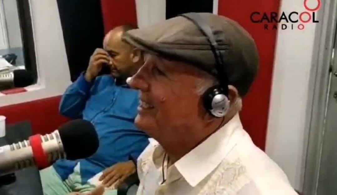 Ángel Alfonso Molina Molina en el Personaje de la Semana en Caracol Radio