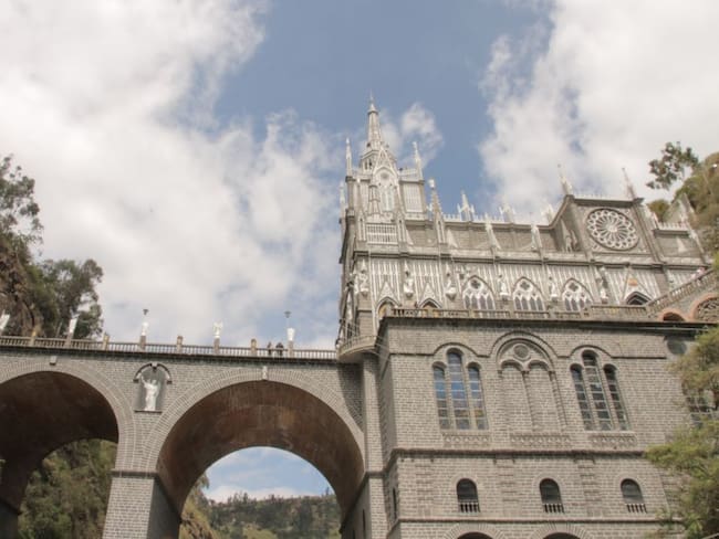 Recomiendan a peregrinos abstenerse de ir al Santuario de las Lajas