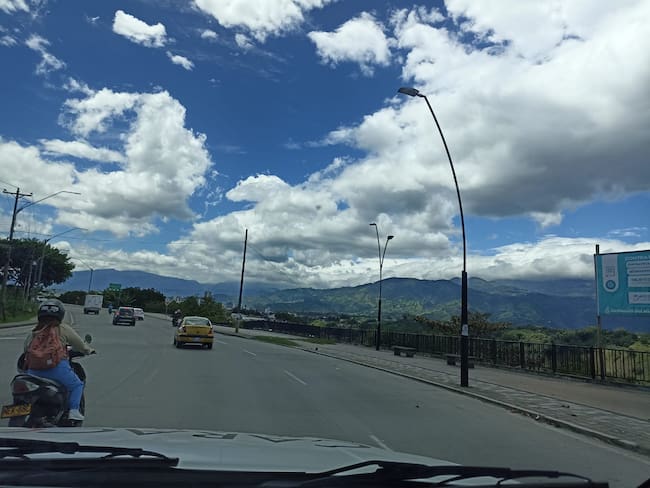 Días soleados y despejados en Armenia y el Quindío, mirador de La Secreta. Foto Adrián Trejos