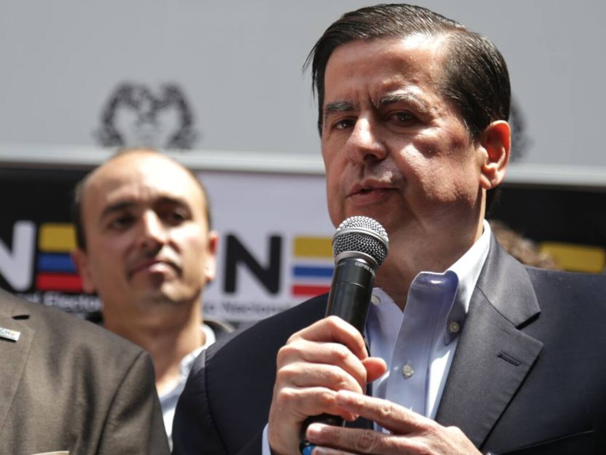 "Es fundamental que Duque no se quede en el palacio y salga a escuchar"