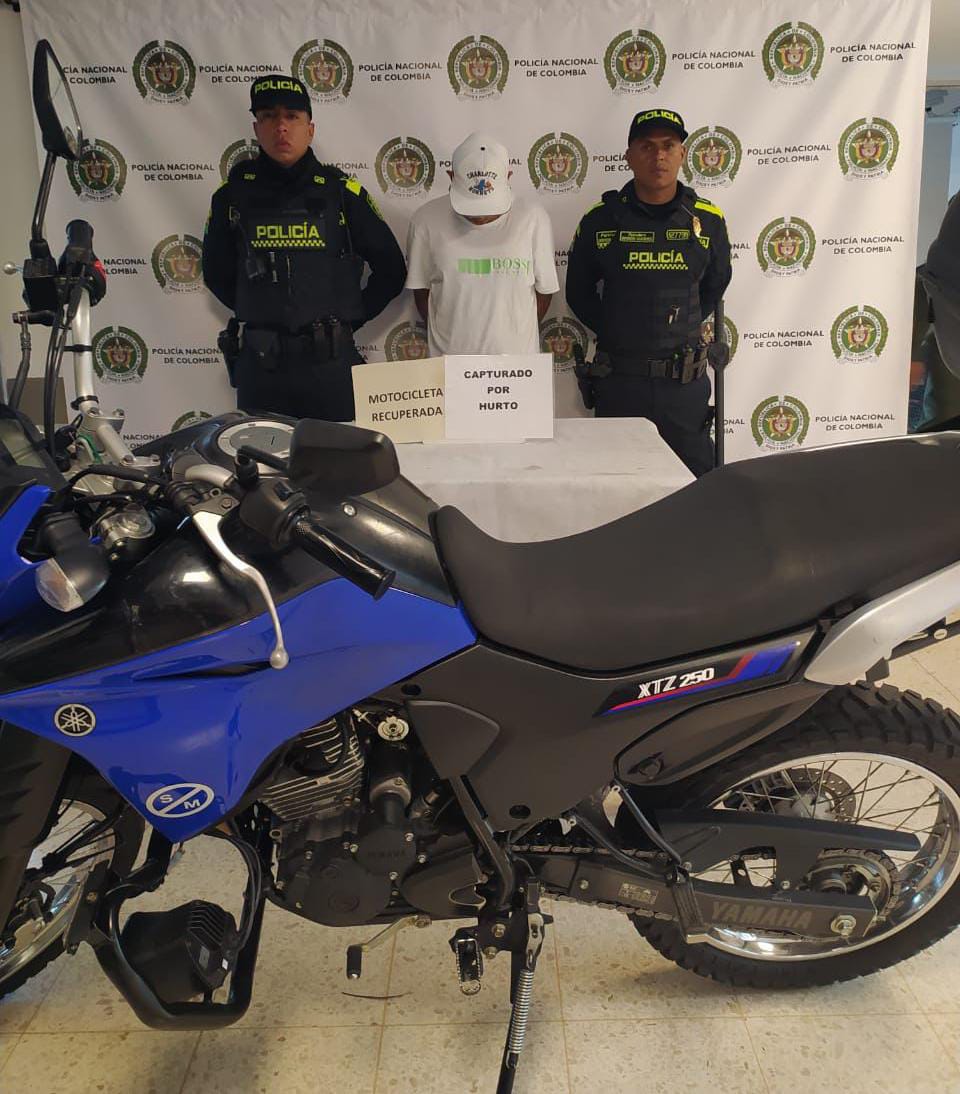 Capturado hombre que robó motocicleta de agente de tránsito en Envigado.