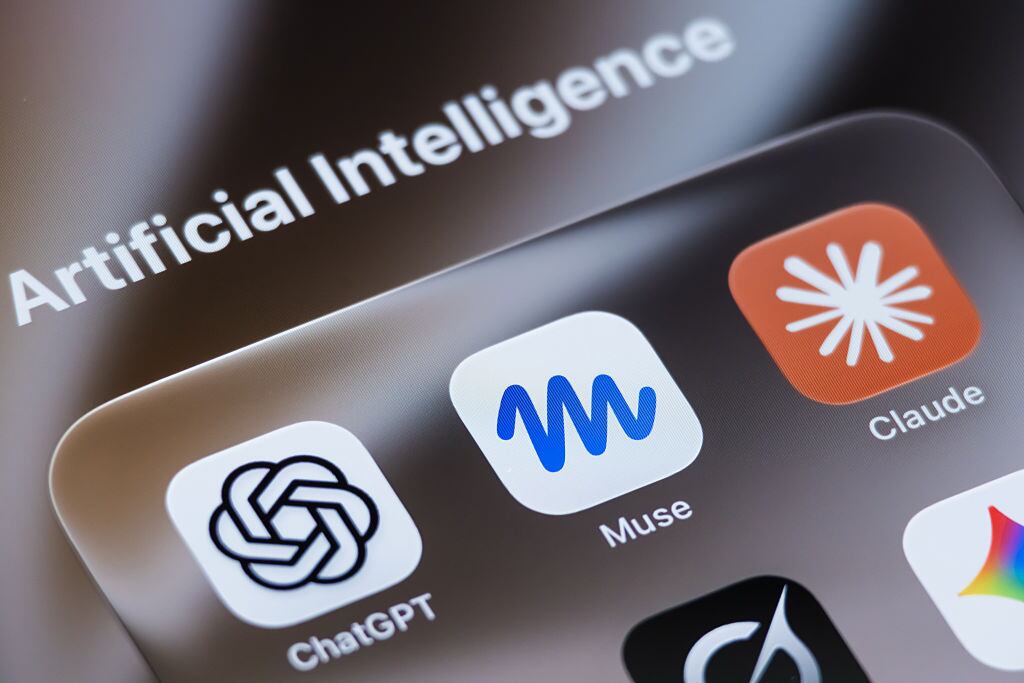 El acuerdo anunciado por la Casa Blanca establece una serie de medidas para evitar el desarrollo descontrolado de estas tecnologías.
(Foto: Cheng Xin/Getty Images)