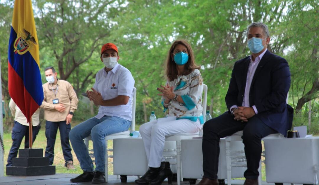 Duque en la zona de frontera