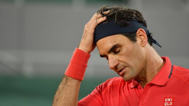 Roger Federer se retira de Roland Garros tras clasificar a octavos de final