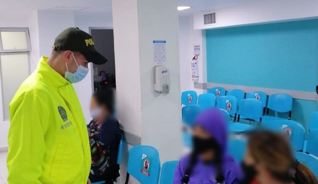 Joven encontrada con vida.