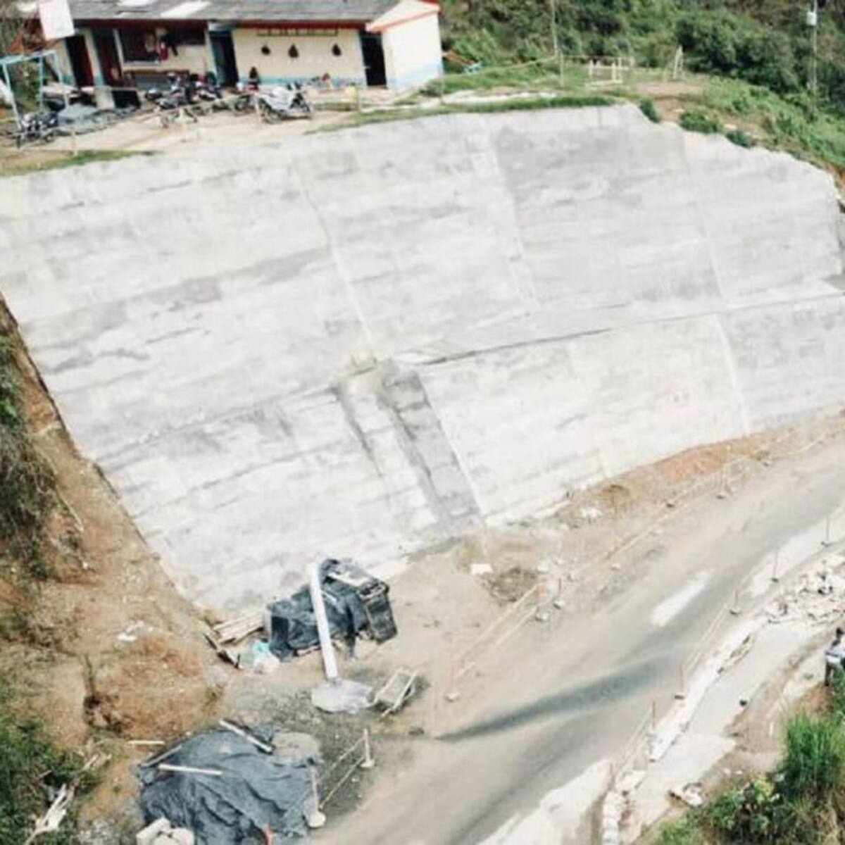 Obras de infraestructura vial en Caldas por la temporada invernal