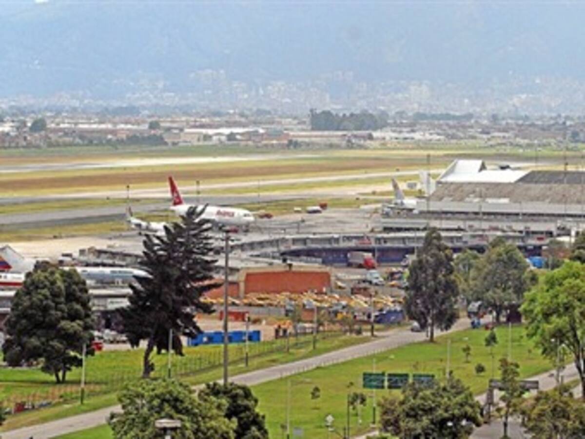 Cae cargamento de armas en Aeropuerto Internacional El Dorado