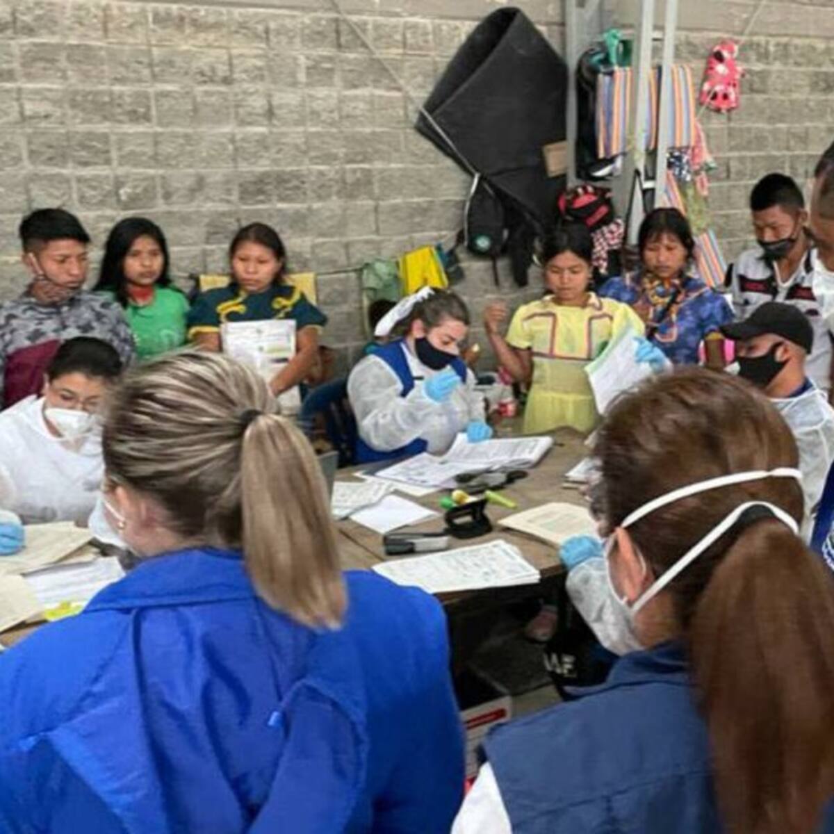 Autoridades de Risaralda atienden desplazamiento masivo de indígenas
