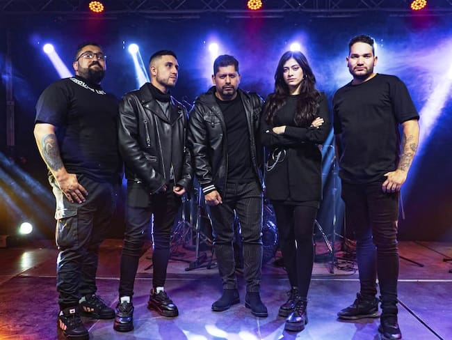 El sonido de U BANDA llega con “El otro lado de la historia”