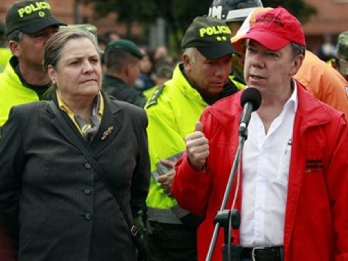Polo Democrático decidirá este jueves si apoya a Santos