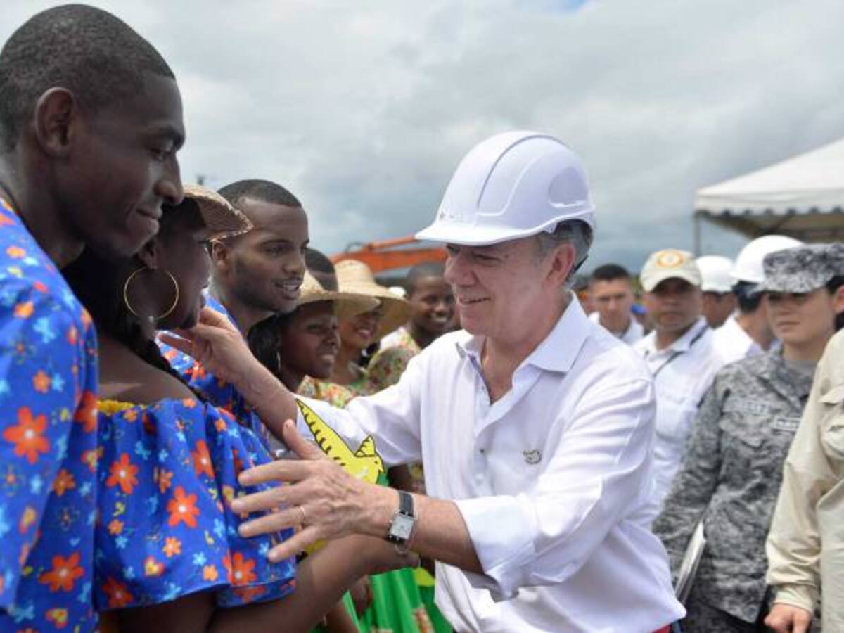Con vivienda y agua, el Gobierno Santos le cumple al Chocó