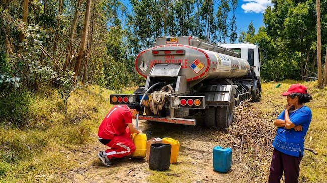 El alcalde de Soatá, Wolberth Vargas indicó que desde la Unidad de Gestión del Riesgo de Boyacá está aportando un carrotanque para abastecer de agua a las veredas.