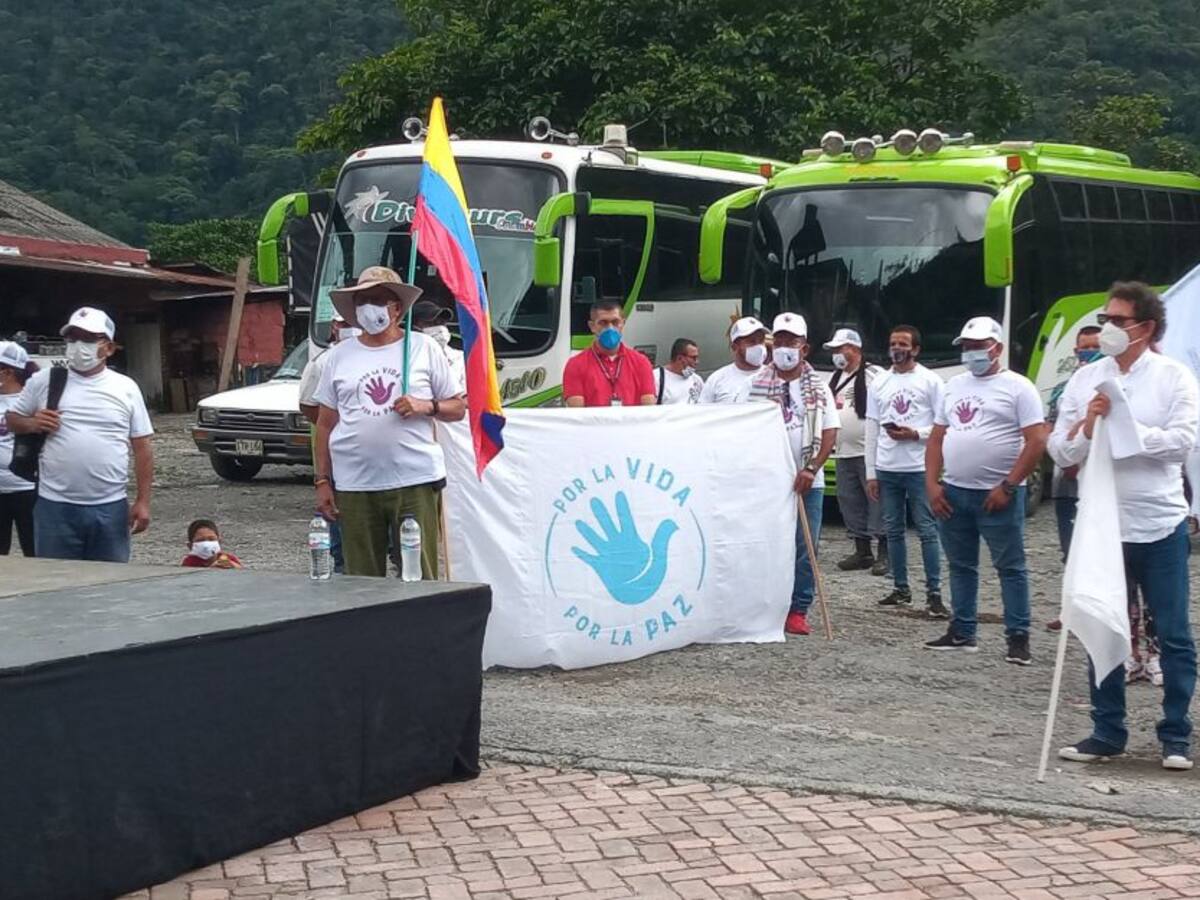 Excombatientes Farc piden perdón por 'pescas milagrosas' en la Vía al Llano
