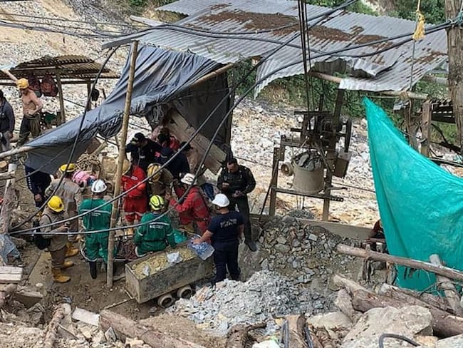 Fallece un minero por caída de roca al interior de una mina en Marmato