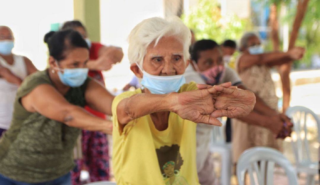 Los profesores también entregarán reconocimientos a las personas de la tercera edad que día a día asisten a estas actividades