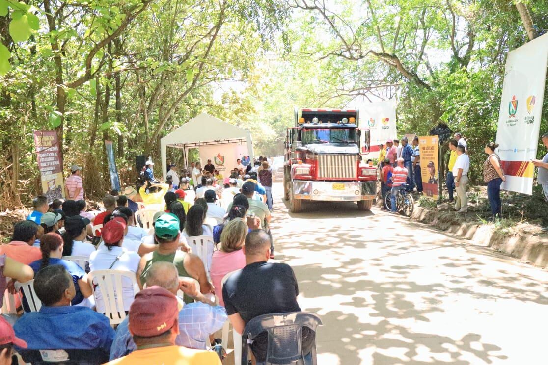 Inicio de obra de la vía Payandé-San Luis en Tolima