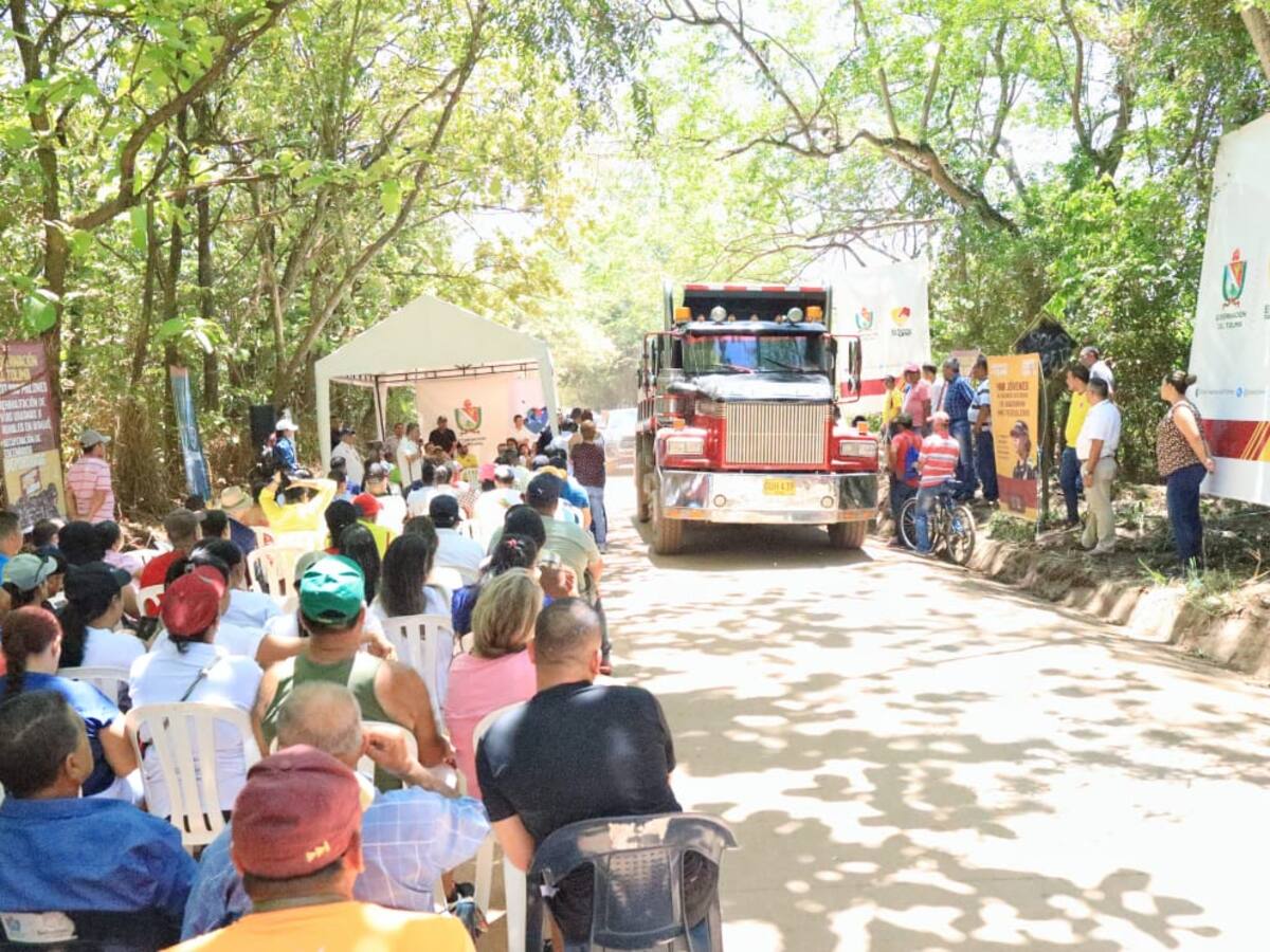 Socializan inicio de obra en la vía Payandé -San Luis en Tolima