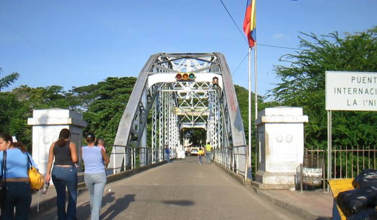 Puente La Unión en Puerto Santander