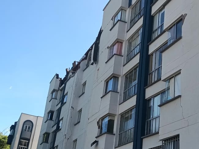 Edificios afectados por el terremoto en Armenia. Foto: Adrián Trejos