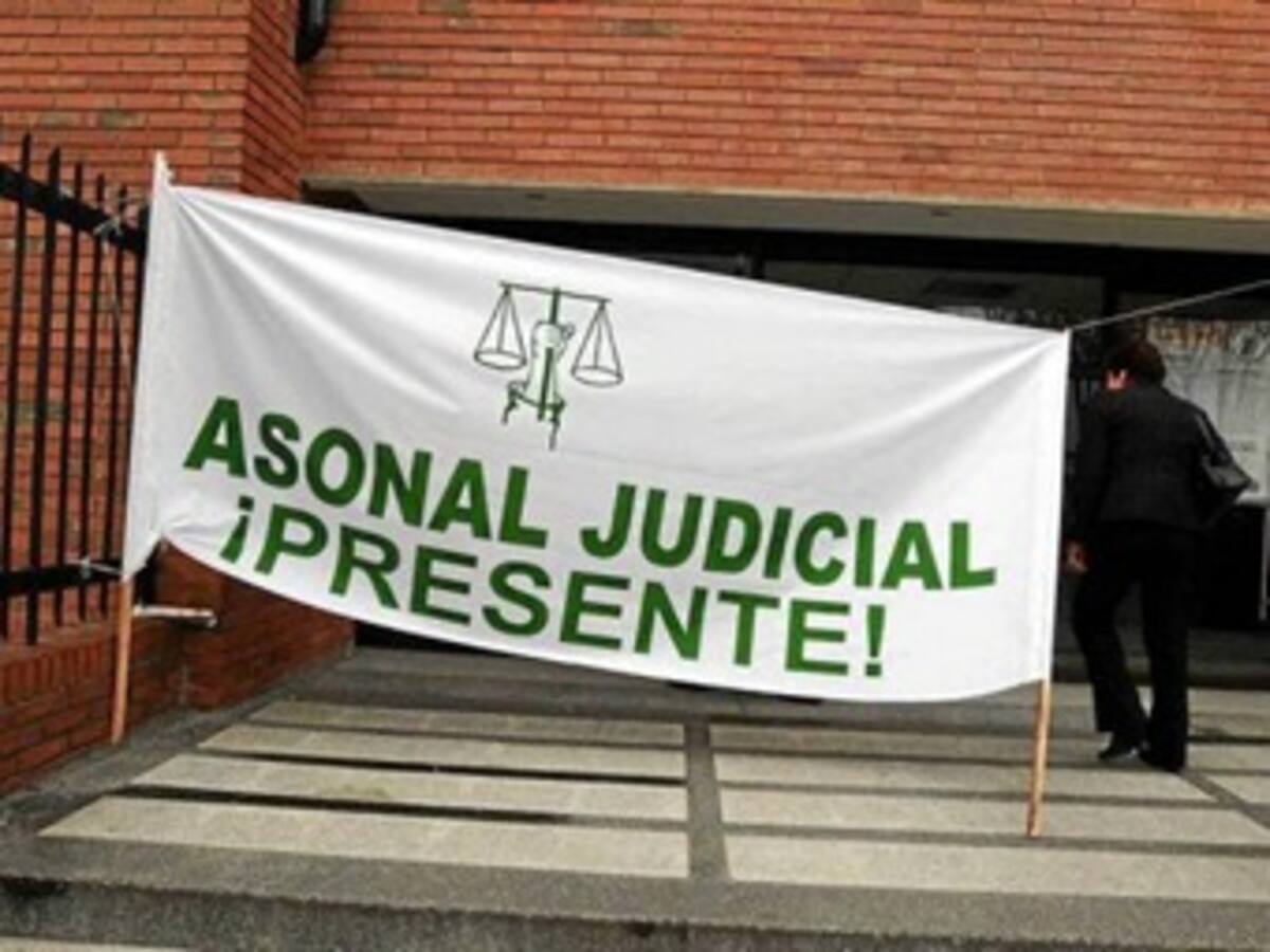 Reunión crucial para buscar salida a paro judicial