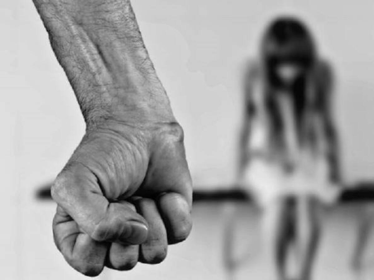 Mujer de 24 años muere asfixia tras una discusión con su pareja