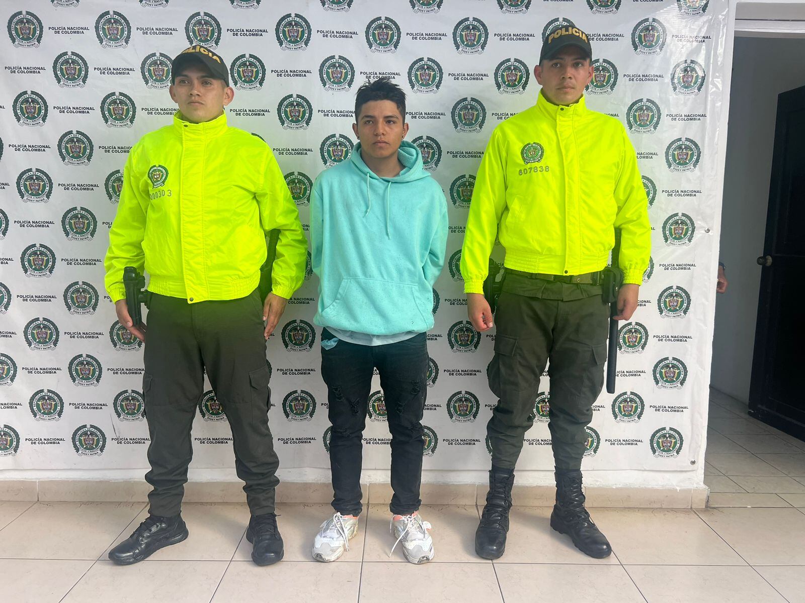 capturan presunto delincuente que asesino a soldado profesional. Foto Policía-Huila.