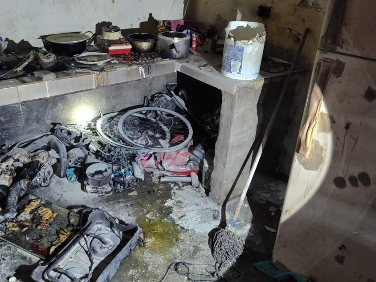 Tres personas se quemaron gran parte del cuerpo durante un incendio de una casa en Itagüí