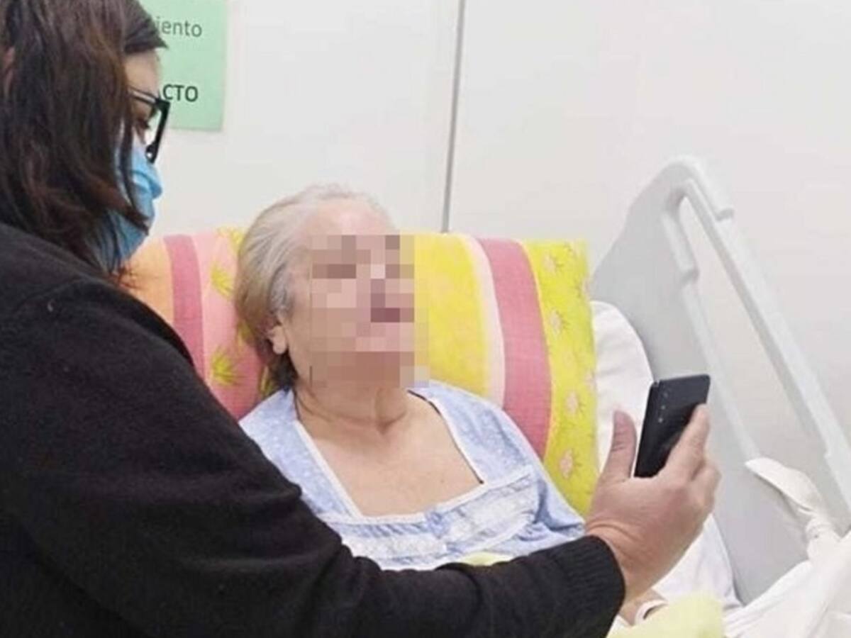 Videollamadas para conectar a pacientes y familiares
