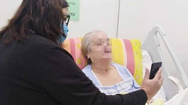 Videollamadas para conectar a pacientes y familiares