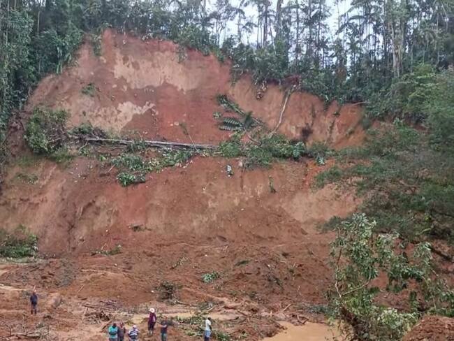 Continúa la búsqueda de dos personas desaparecidas tras avalancha en Policarpa, Nariño