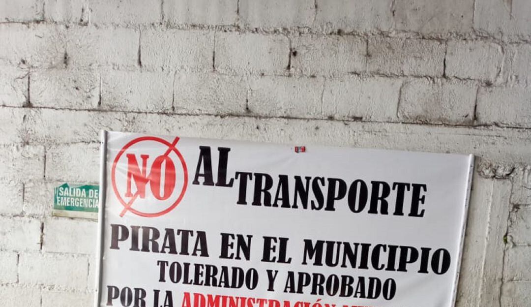 Protesta contra el transporte ilegal en Fresno- Tolima