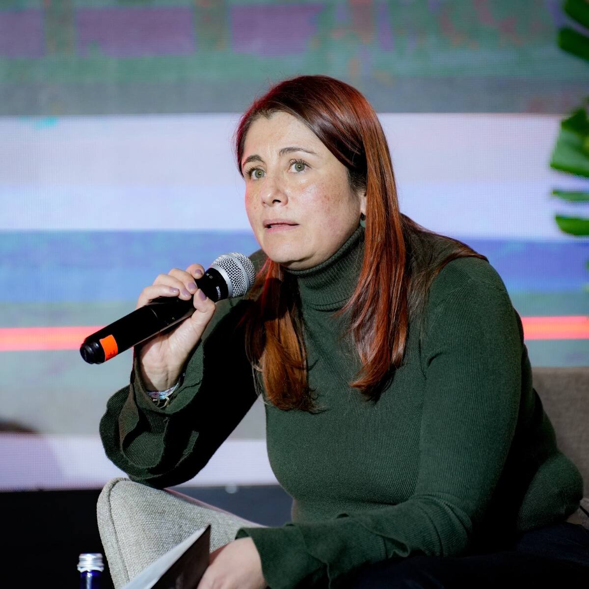 “Los grupos armados están presionando a las comunidades para que los apoyen”: Defensoría