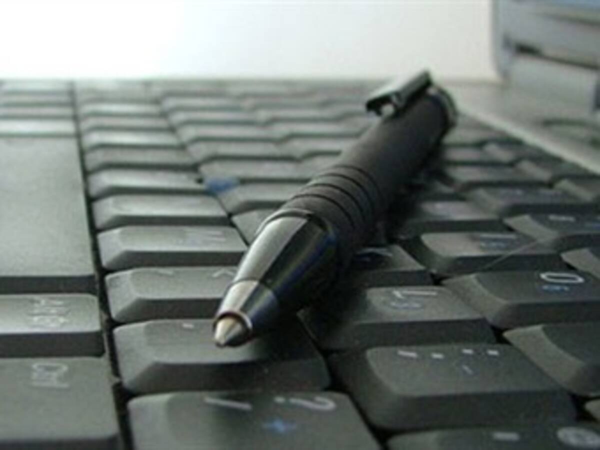 El lenguaje en internet, una pugna entre corrección y libertad