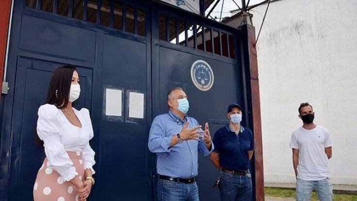 Nuevos casos de COVID-19 en cárcel de mujeres en Armenia