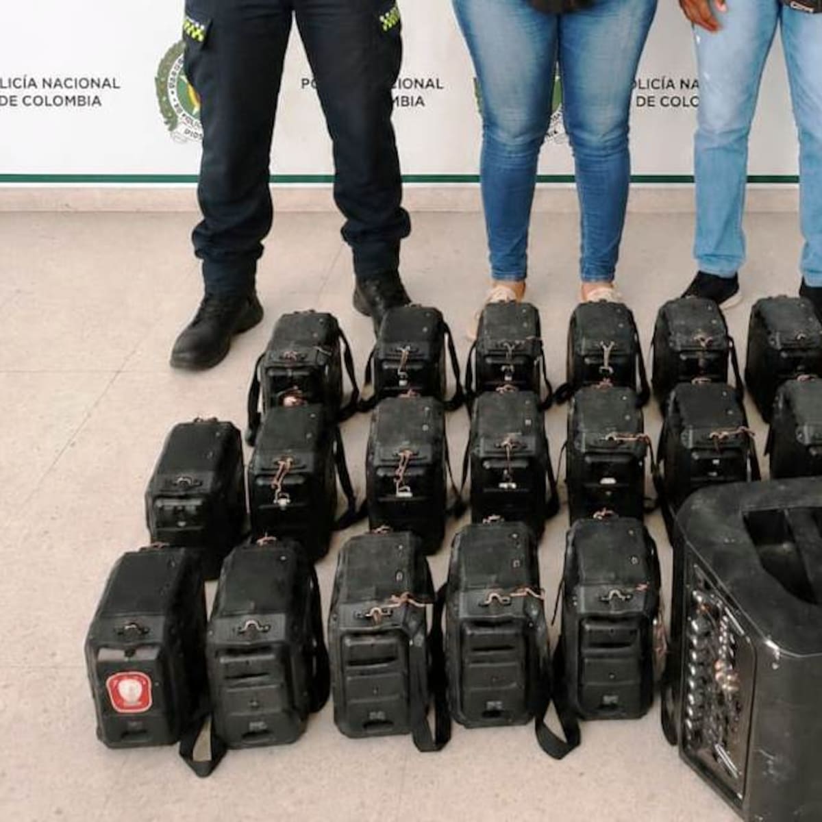 23 parlantes incautados en el Centro Histórico de Cartagena