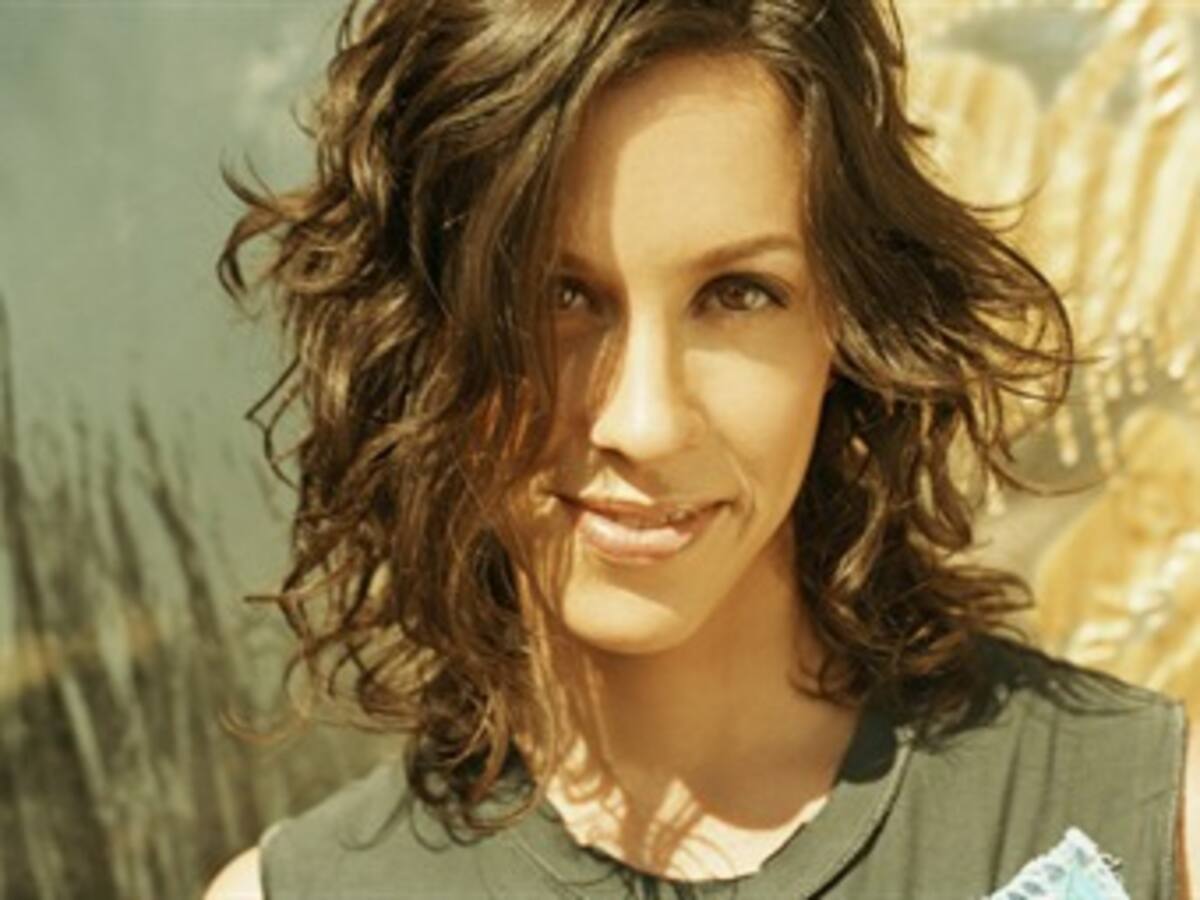 Alanis Morissette espera su primer hijo