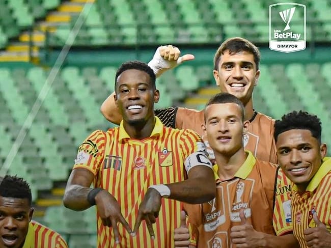 Los jugadores del Deportivo Pereira celebran el gol de Jordy Monroy / X: @DeporPereiraFC