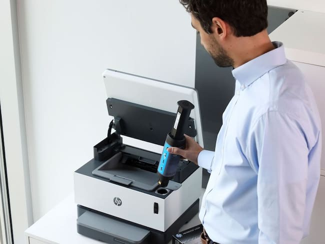 HP lanza impresora con tóner recargable en solo 15 segundos