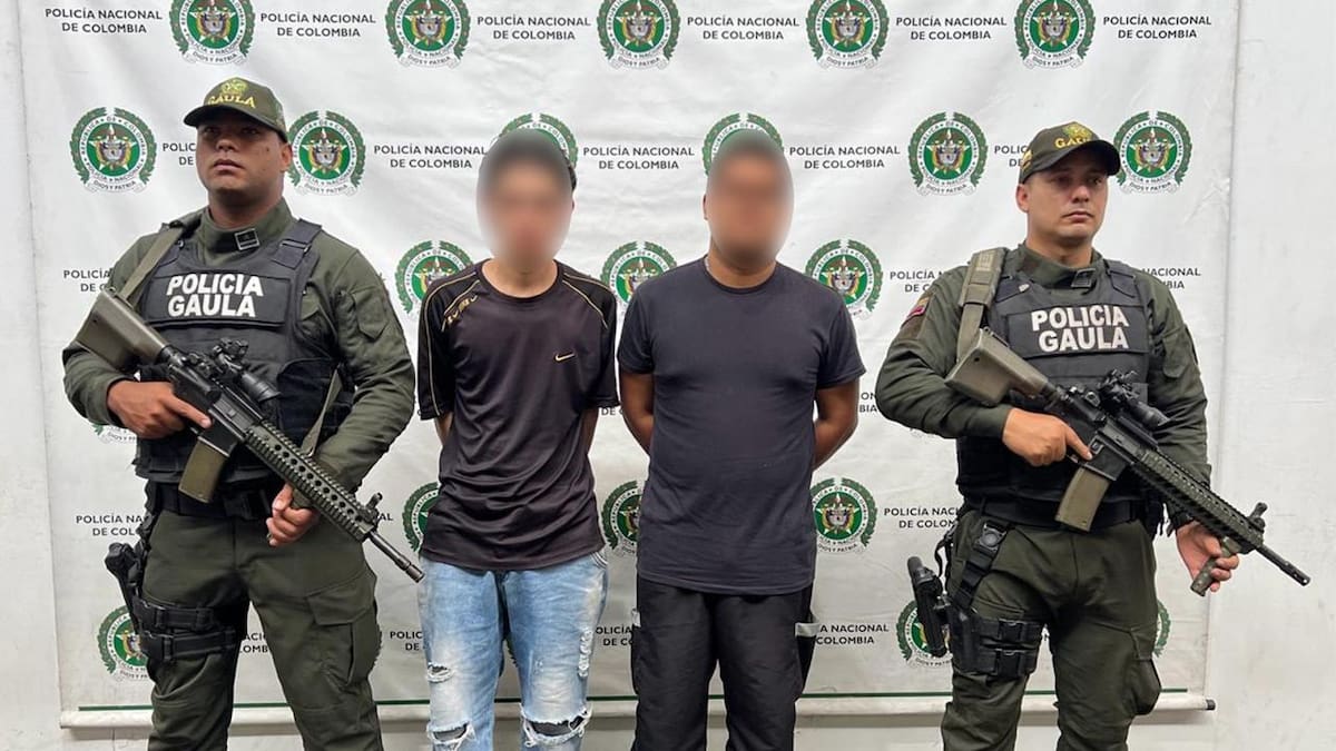 Policía capturó a dos presuntos extorsionistas en Medellín