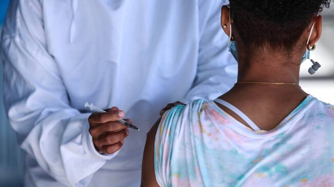 Vacunación COVID-19