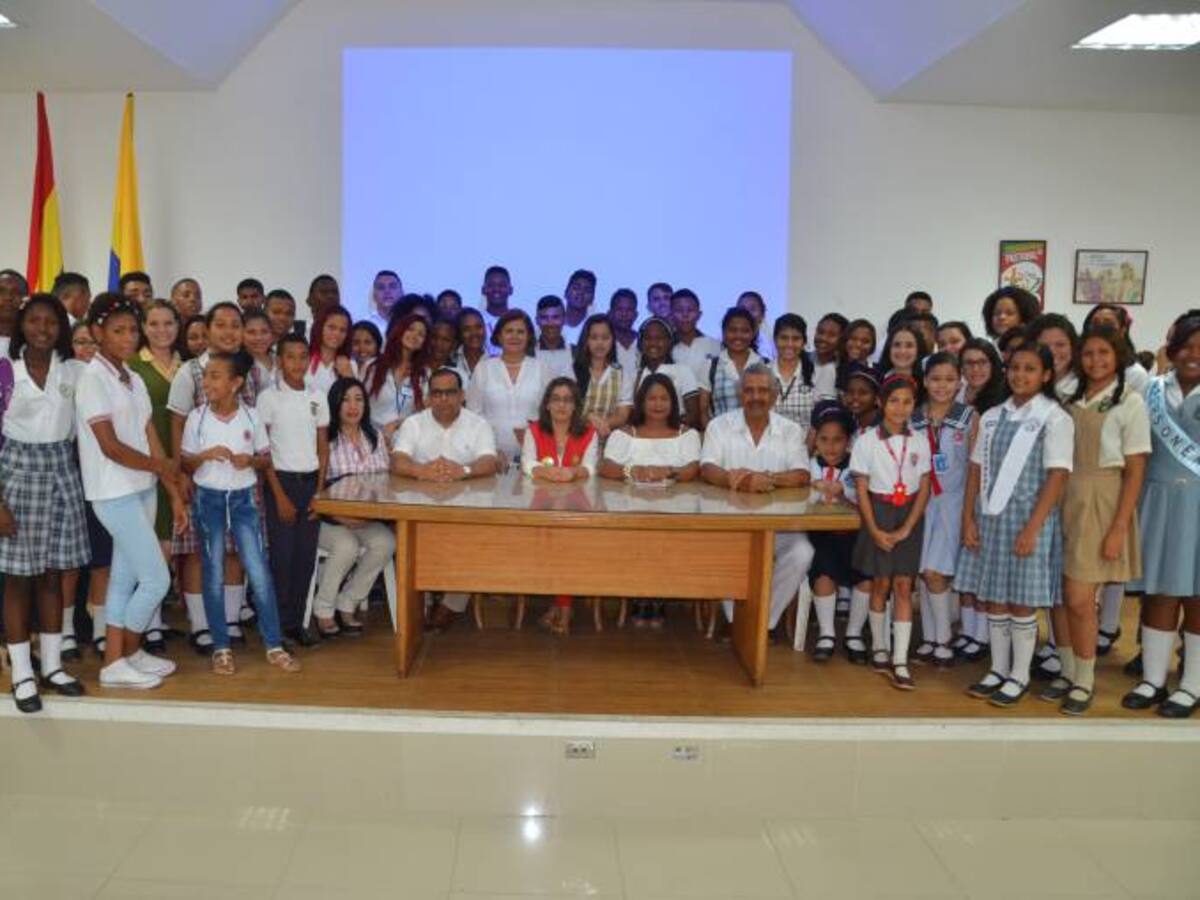 Se posesionaron 115 Personeros Escolares en Cartagena