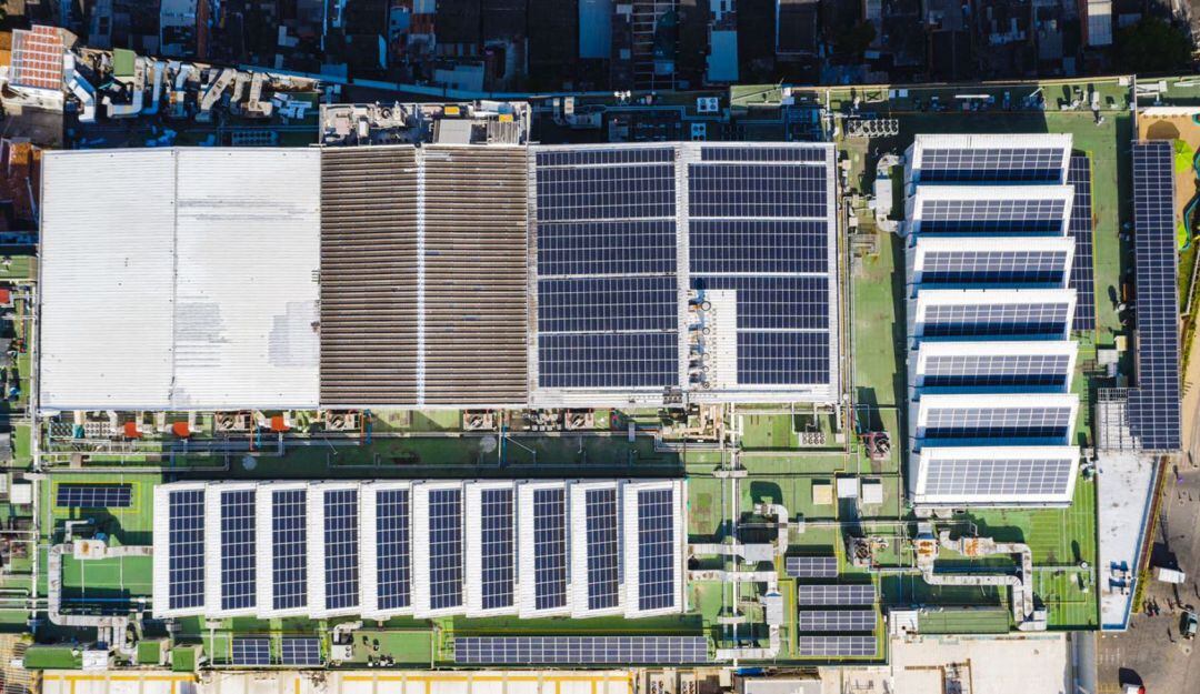 Promigas y Surtigas inauguraron planta solar en Caribe Plaza