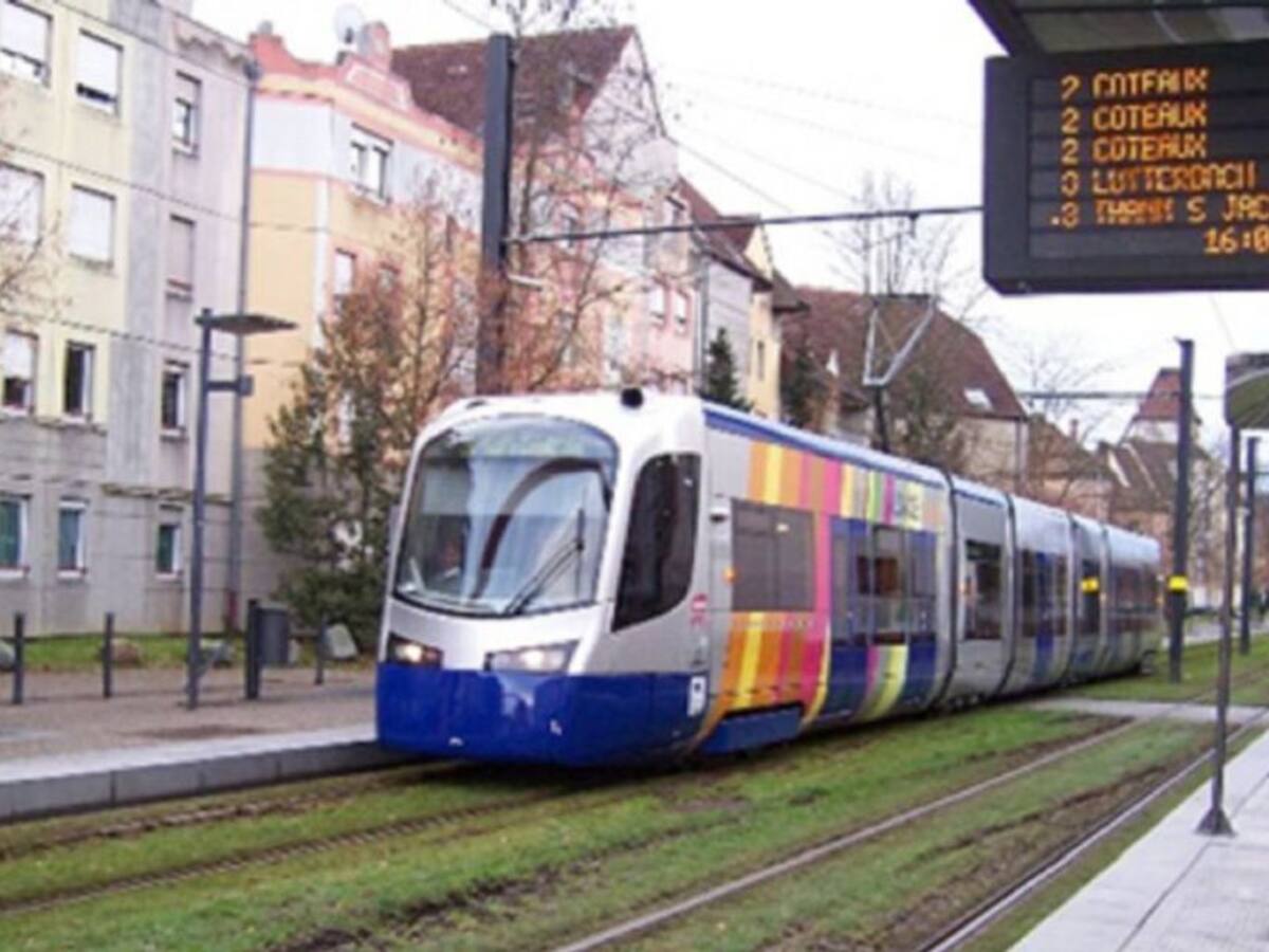 Reino Unido ratifica su apoyo al proyecto del tren de cercanías