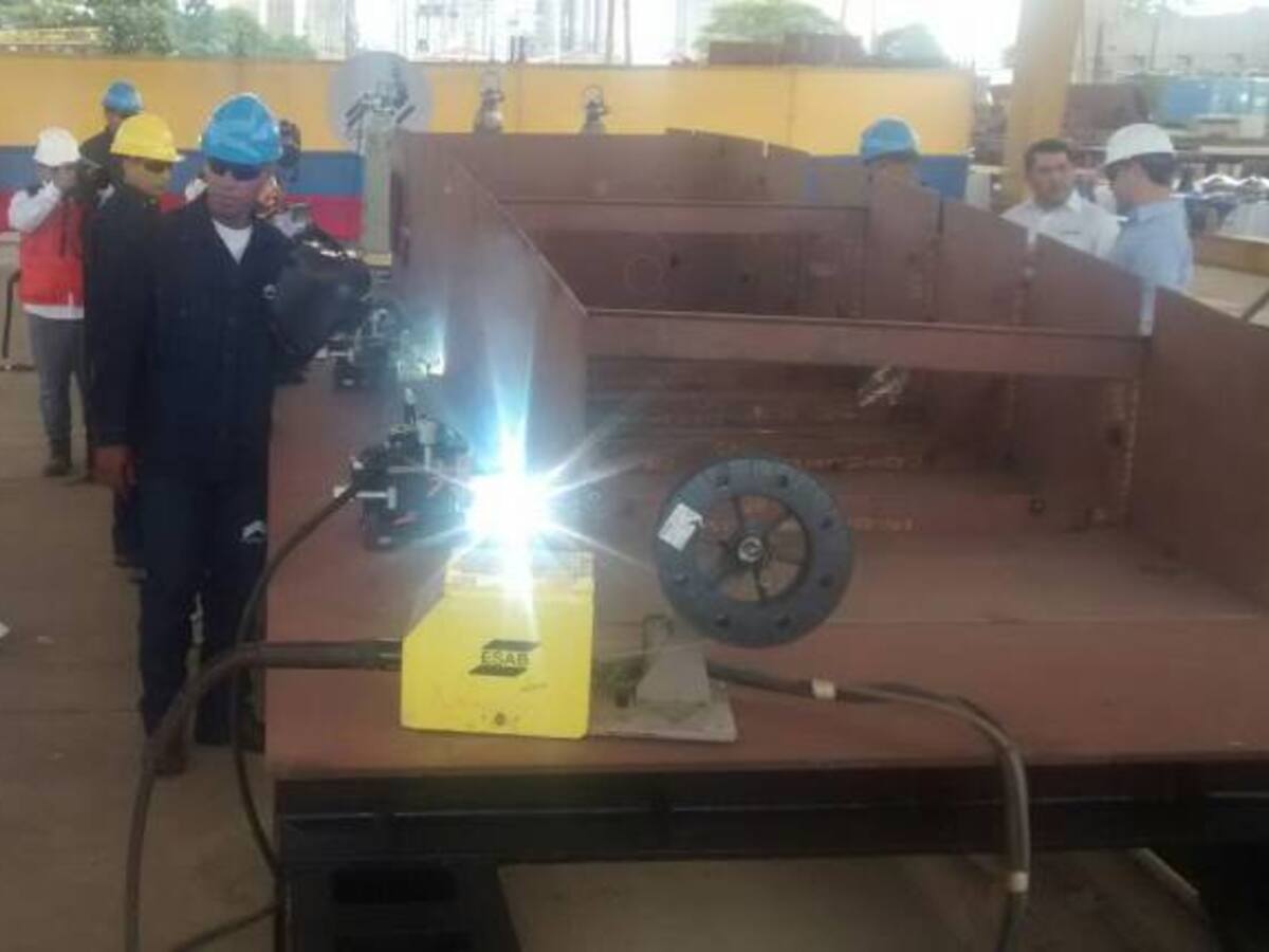 Inician construcción de Empujador Fluvial para impulsar la reactivación del río Magdalena