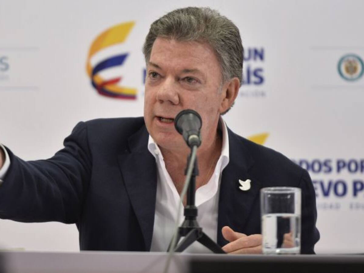 Santos lanza programa televisivo “Hablando en paz”