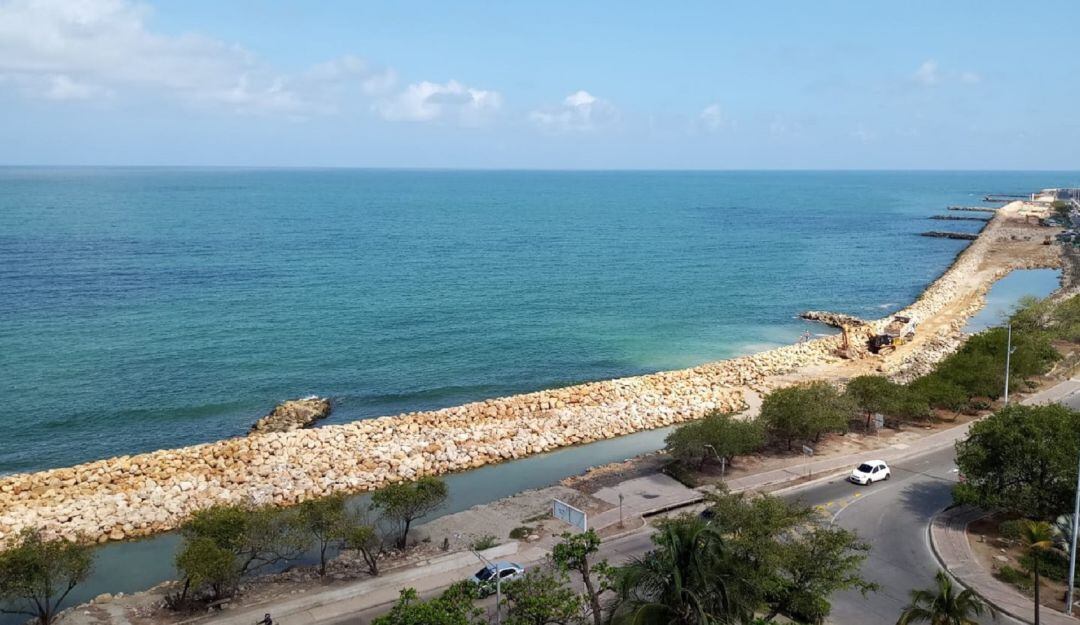 Se adelanta en el componente social y las compensaciones de los vendedores informales y pescadores artesanales que trabajan en el sector