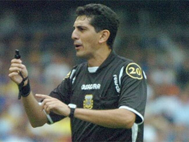 Arbitros de Argentina y Paraguay para próximos partidos de Colombia en las eliminatorias